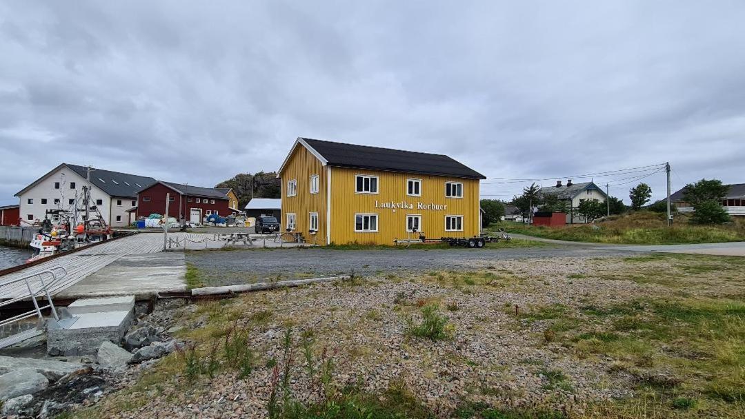 Apartamento Laukvika Rorbuer Exterior foto